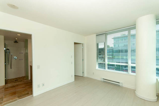 507 522 west 8th ave vancouver west side fairview