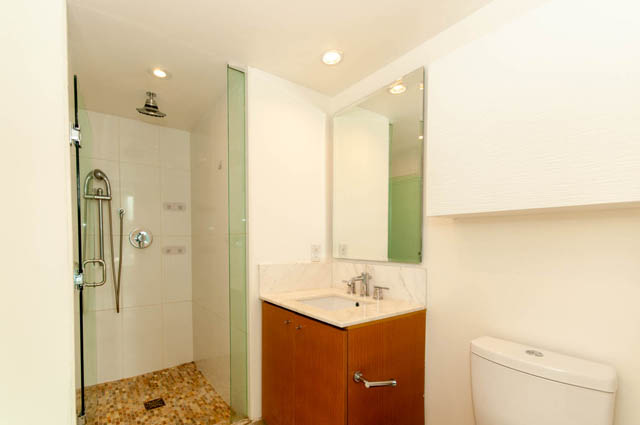507 522 west 8th ave vancouver west side fairview