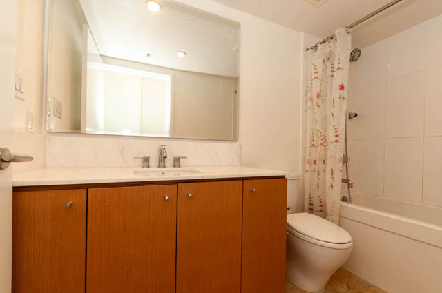 507 522 west 8th ave vancouver west side fairview