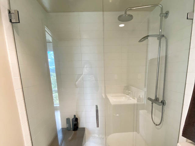 1902 680 seylynn crescent north vancouver lynnmour
