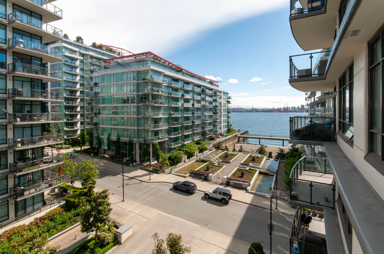 1 Bedroom 1 Bathroom Condo for Rent in North Vancouver Lower Lonsdale