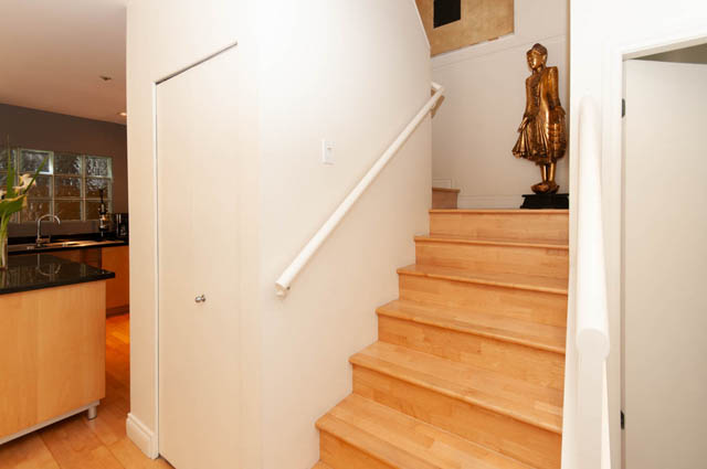 1375 laburnum st vancouver west side kits point