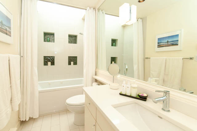 1375 laburnum st vancouver west side kits point