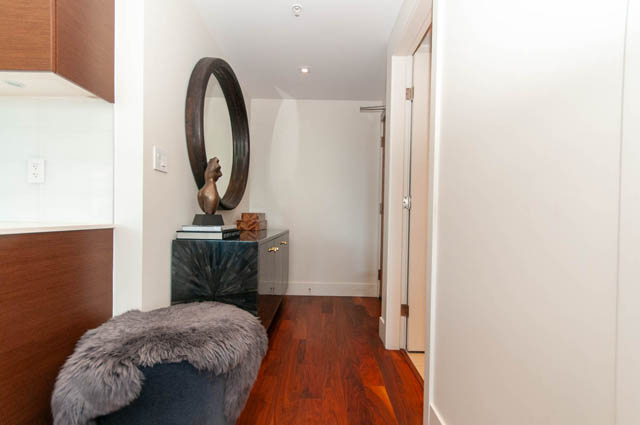 1405 111 east 13th street north vancouver lonsdale