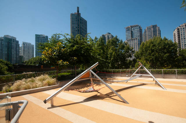 Spacious penthouse with a rooftop deck, city view, and modern furnishings. - 2818  - 89 Nelson Street, Vancouver Downtown