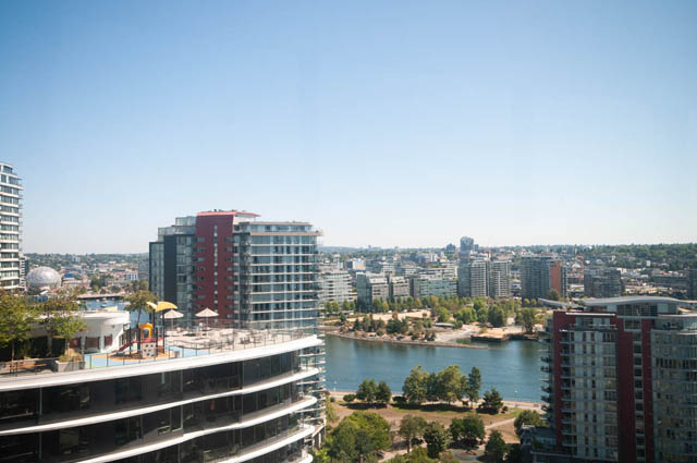 Spacious penthouse with stunning city view and modern furnishings. - 2818  - 89 Nelson Street, Vancouver Downtown