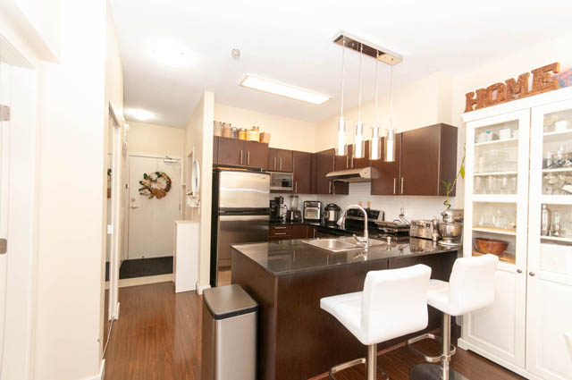102 1633 mackay ave, north vancouver pemberton