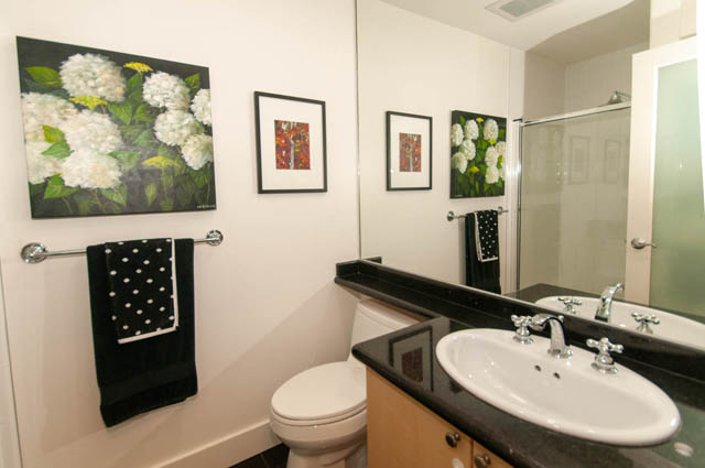 308 160 e 13th st north vancouver lonsdale