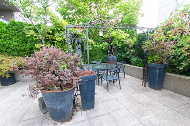 308 160 e 13th st north vancouver lonsdale