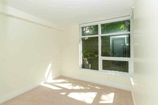 105 210 west 13th street north vancouver lonsdale