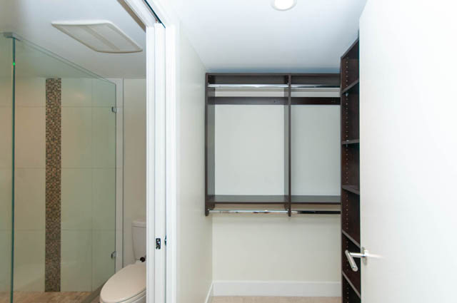 105 210 west 13th street north vancouver lonsdale