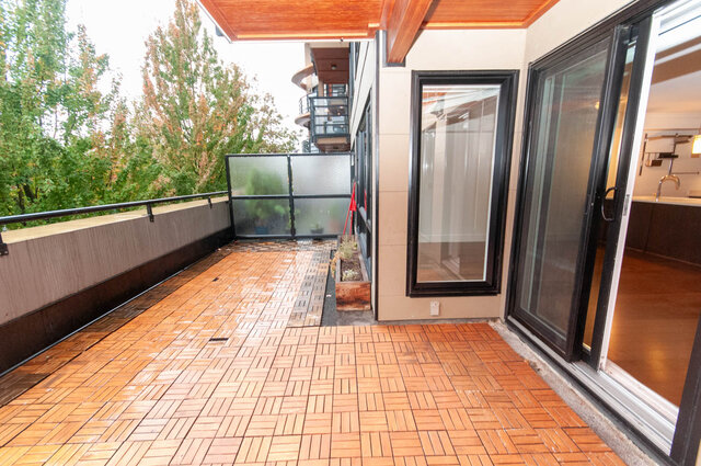 206 857 15th st west north vancouver hamilton