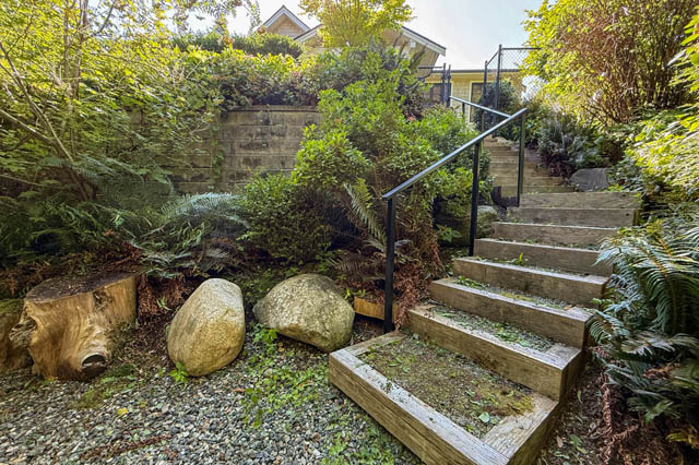 3118 fairmont road north vancouver edgemont