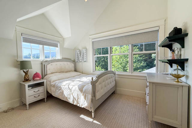 3118 fairmont road north vancouver edgemont