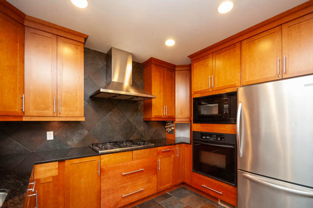 206 23rd street north vancouver lonsdale