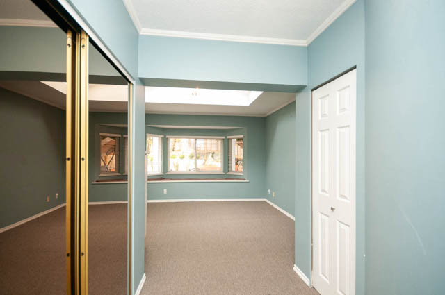 206 23rd street north vancouver lonsdale