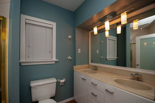 206 23rd street north vancouver lonsdale