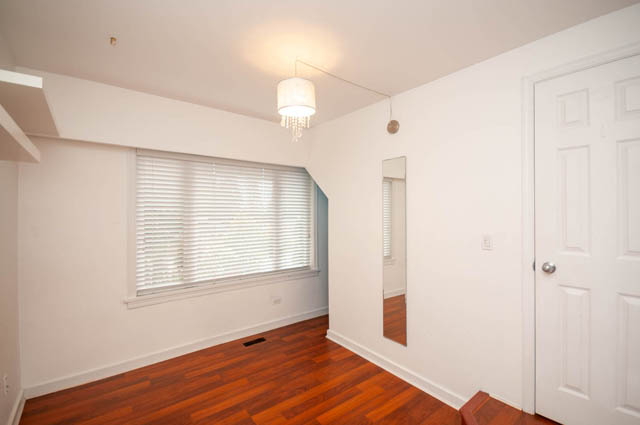 206 23rd street north vancouver lonsdale