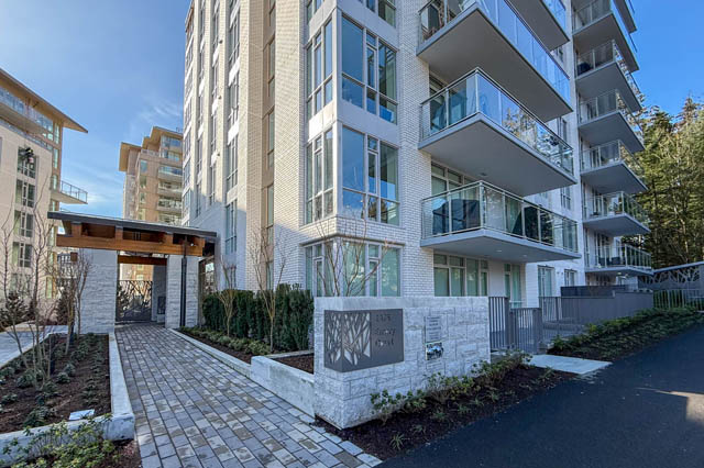 1003 2375 emery court north vancouver lynn valley