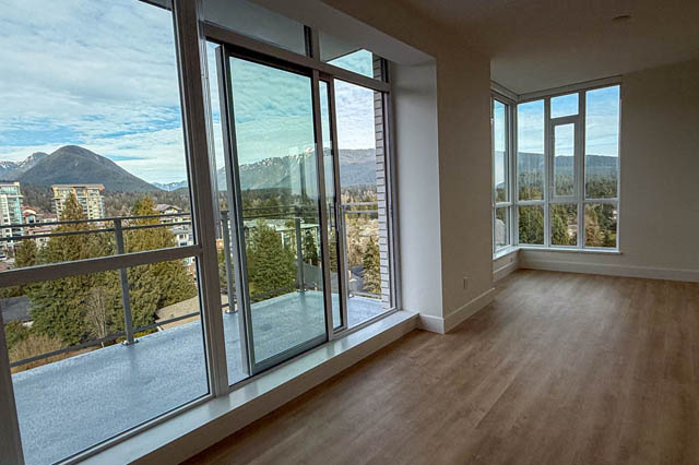 1003 2375 emery court north vancouver lynn valley