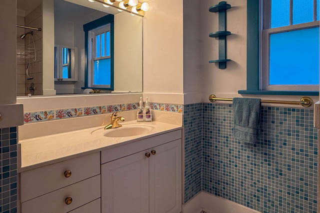 u p p e r 342 west 22nd vancouver west side cambie