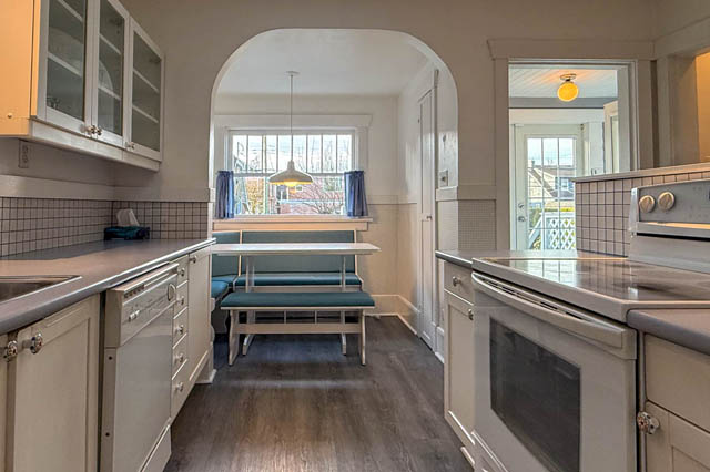 u p p e r 342 west 22nd vancouver west side cambie