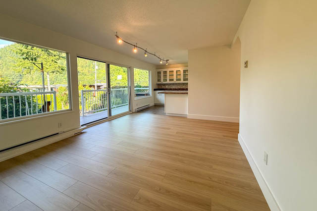 6440 royal ave west vancouver horseshoe bay