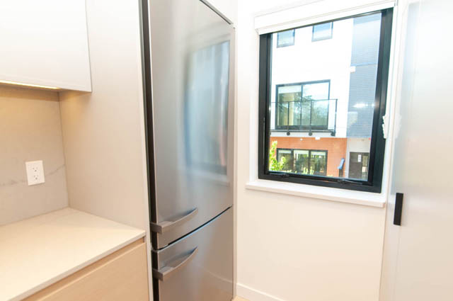 74 570 w 28th ave vancouver west side cambie