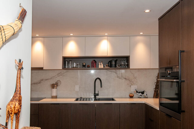 804 1470 pennyfarthing dr vancouver west side kitsilano