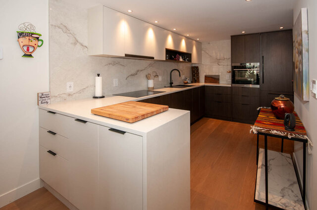 804 1470 pennyfarthing dr vancouver west side kitsilano
