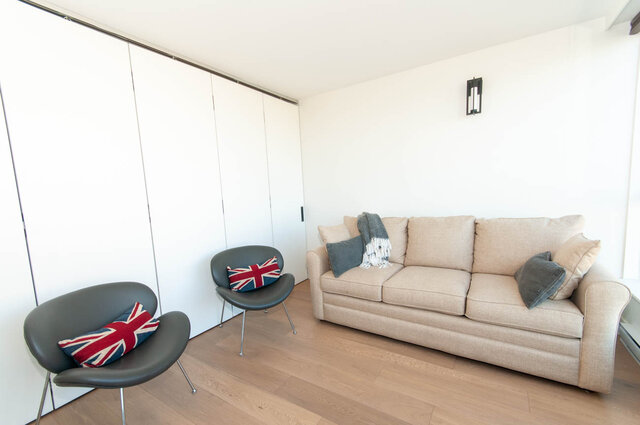804 1470 pennyfarthing dr vancouver west side kitsilano