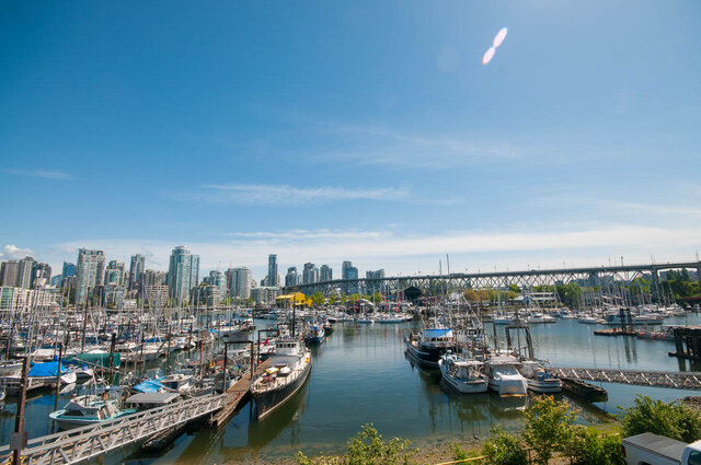 804 1470 pennyfarthing dr vancouver west side kitsilano