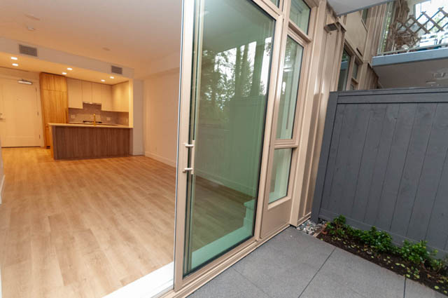 106 2375 emery court north vancouver lynn valley
