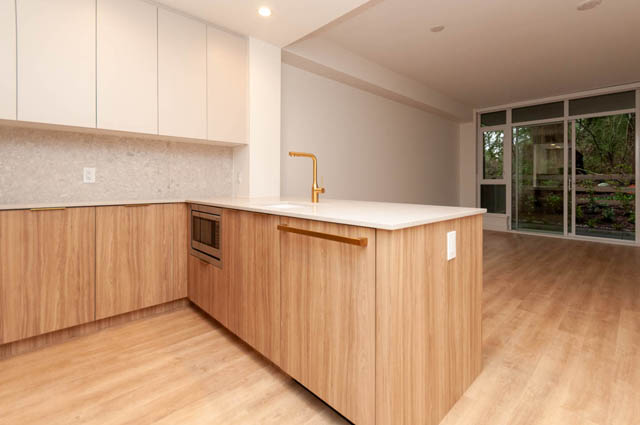 106 2375 emery court north vancouver lynn valley