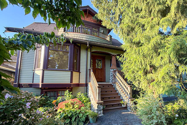 main 2082 e13th ave vancouver east side commercial drive