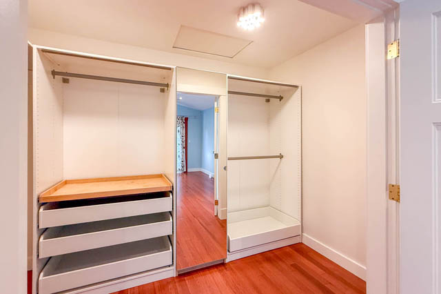 main 2082 e13th ave vancouver east side commercial drive