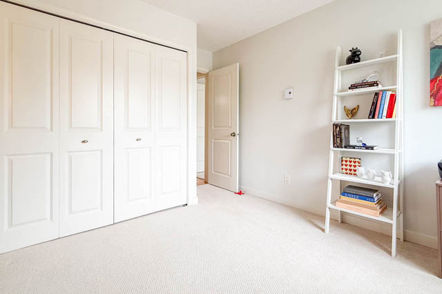 401 1508 mariner walk vancouver west side false creek south