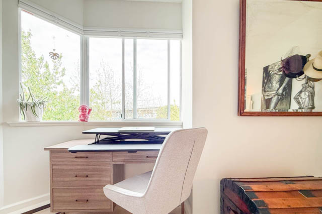 401 1508 mariner walk vancouver west side false creek south
