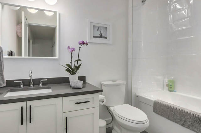 139 3300 capilano rd north vancouver edgemont