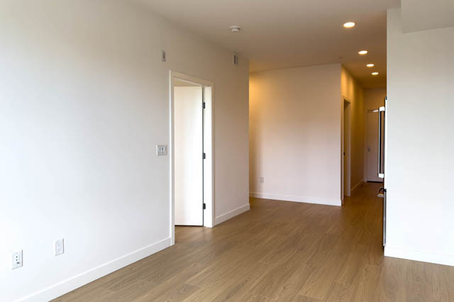 323 2450 garden drive vancouver east side east broadway