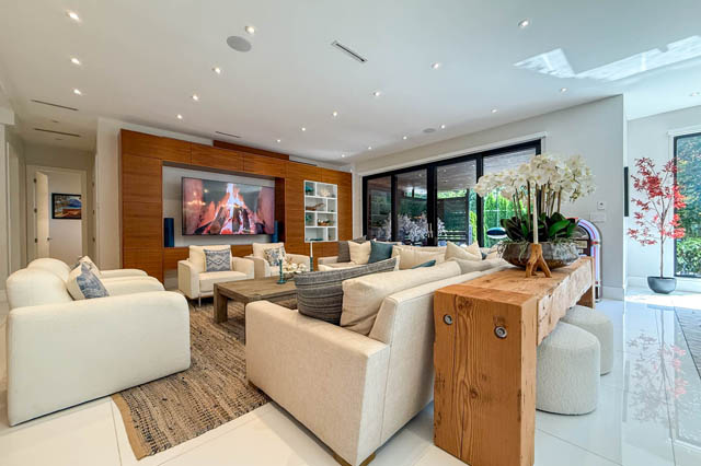 4379 arundel rd north vancouver edgemont