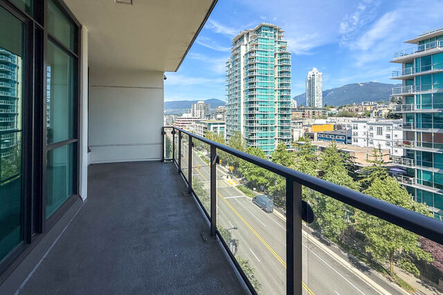 1001 162 victory ship way north vancouver lower lonsdale