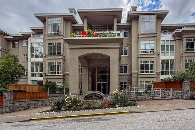 217 630 roche point drive north vancouver seymour
