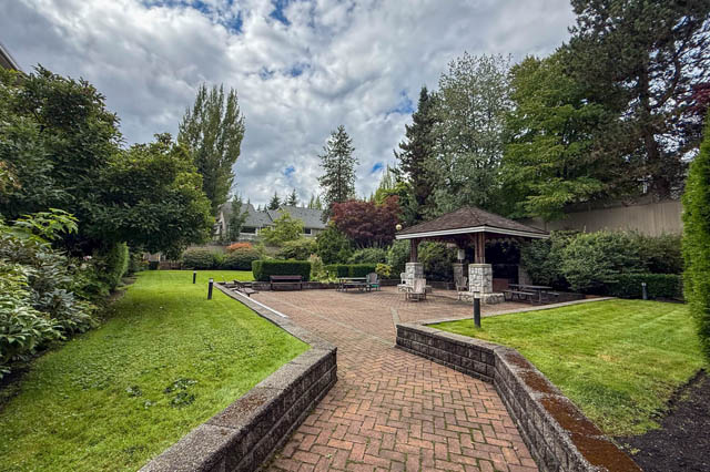 217 630 roche point drive north vancouver seymour