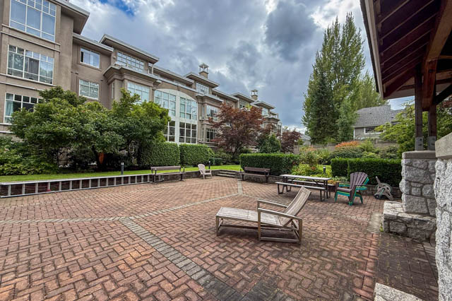 217 630 roche point drive north vancouver seymour