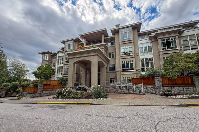 217 630 roche point drive north vancouver seymour