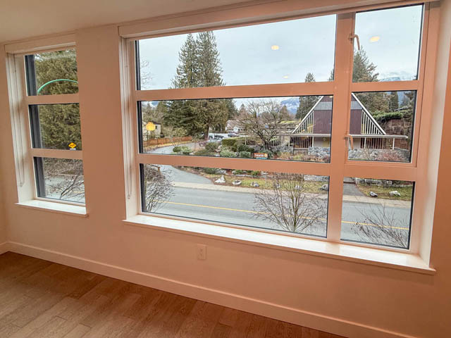 208 1055 ridgewood dr north vancouver edgemont