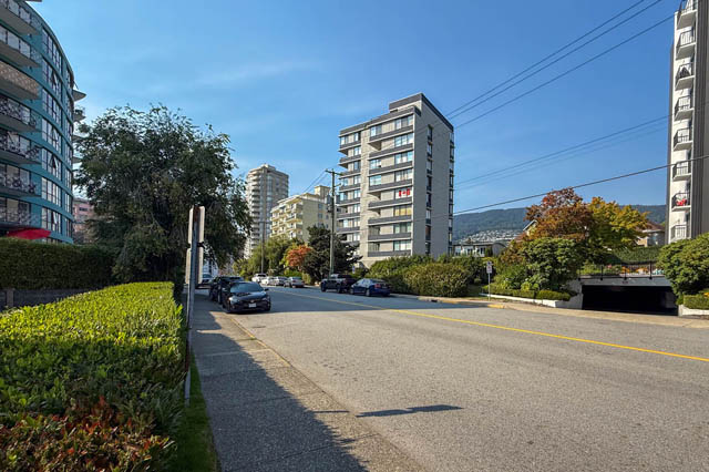 403 2150 bellevue west vancouver dundarave