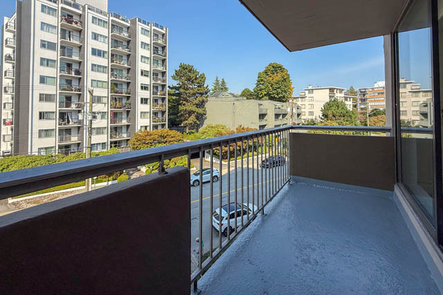 403 2150 bellevue west vancouver dundarave