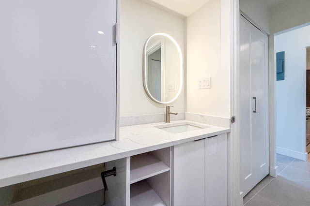 403 2150 bellevue west vancouver dundarave